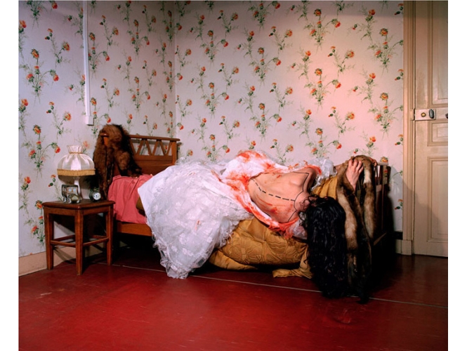 L’Album de famille – Episode de l’assassinat % L'assassinat, 2007<br/>C-print<br/>110 x 90 cm<br /><br />