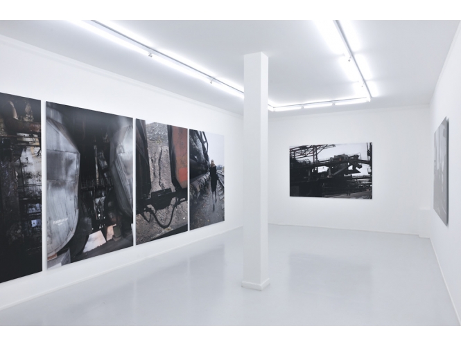 Promzona, 2011 % Vue de l'exposition / Exhibition view, "Promzona / Menʼs talk", Galerie Suzanne Tarasieve, Paris, 2012 <br/>Photo: Rebecca Fanuele<br/><br/>