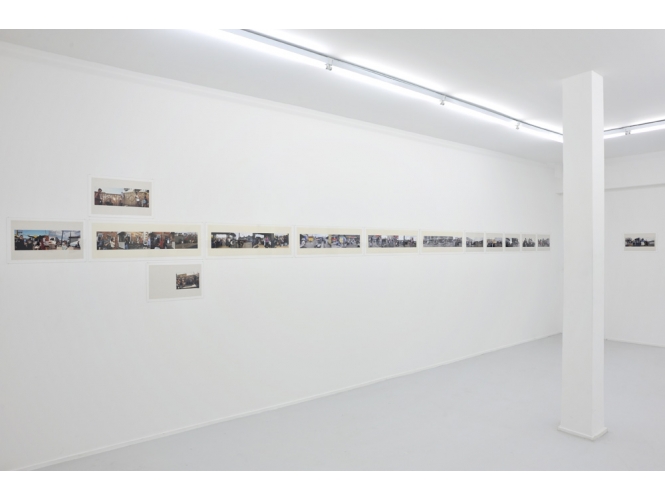 Vue de l’exposition / Exhibition view, 2012 % "Tea, Coffee, Cappuccino, 2000-2010", Galerie Suzanne Tarasieve, Paris<br/>Photo: Rebecca Fanuele<br/><br/>