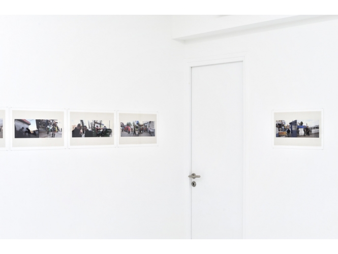 Vue de l’exposition / Exhibition view, 2012 % "Tea, Coffee, Cappuccino, 2000-2010", Galerie Suzanne Tarasieve, Paris<br/>Photo: Rebecca Fanuele<br/><br/>