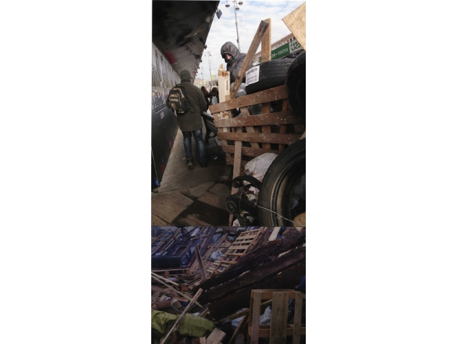 Untitled from the series ‘The Theater of War, Second Act, Time Out, December 2013’ % C-print <br/>280 x 130 cm (110 1/4 x 51 1/8 in.) <br/>Edition: 3 copies<br/><br/>