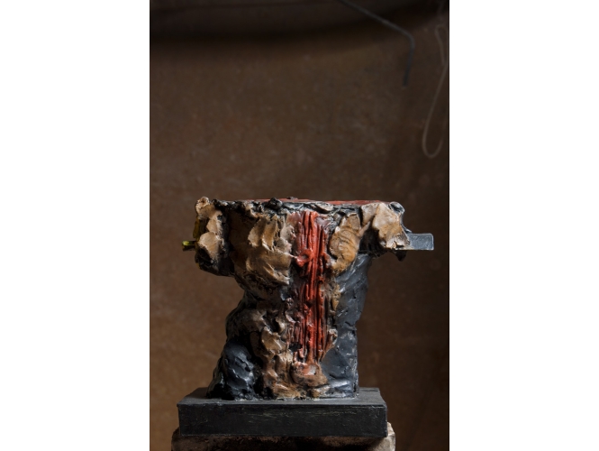 Herkules Entwurfsmodell 3 – Torso, 2009 % Bronze peint<br/>Painted bronze<br/>23 x 26 x 13 cm<br/>MLP 210/B0<br/> <br/>