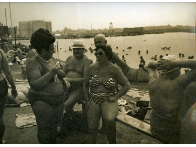 Untitled, from the series ‘Salt lake’, 1986 % C-print, 60 x 84 cm<br/>Edition: 7 copies<br/><br/>