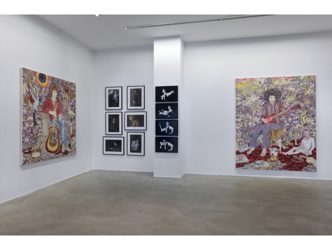 Vue d’exposiion / Exhibition view, 2012 % "FOREVER YOUNG", Galerie Suzanne Tarasieve / LOFT 19, Paris<br/>Photo: Rebecca Fanuele<br/><br/>