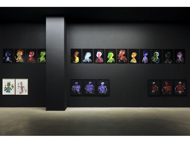 Vue de l’exposition / Exhibition view, 2013 % "Mystic & Smart", Galerie Suzanne Tarasieve / Loft 19, Paris <br/>© Rebecca Fanuele<br/><br/>