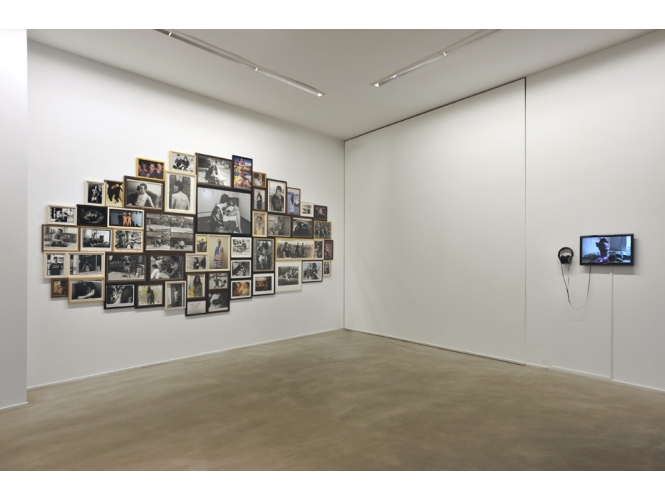 Vue de l’exposition / Exhibition view, 2012 % "SUMMER CAMPS, American dreams of adolescence", Galerie Suzanne Tarasieve / LOFT 19, Paris<br/>Curator: Marie Maertens<br/>Photo: Rebecca Fanuele<br/><br/>