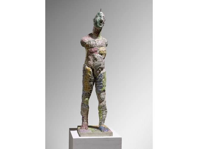 Ohne Titel, 2014 % Plâtre peint<br/>Painted plaster<br/>95 x 27 x 24 cm <br/>(37 3/8 x 10 5/8 x 9 1/2 in.)<br/><br/>