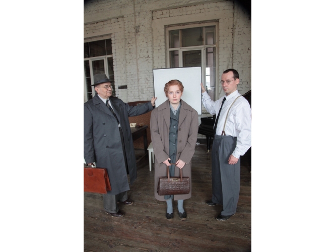 Untitled from the ‘Soviet Collective Portrait’ series, 2011 % C-print<br/>30 x 20 cm  <br/>(11 3/4 x 7 7/8 in.)<br/>Ed 1/3<br/></br>