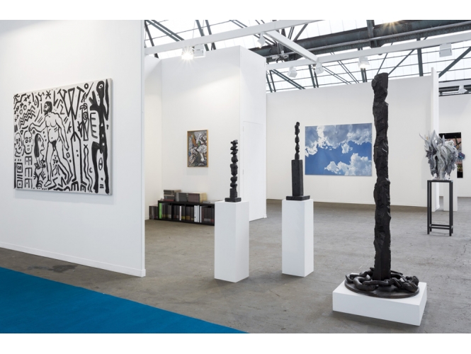 Vue du stand / View of the booth, Art Brussels, 2019 %