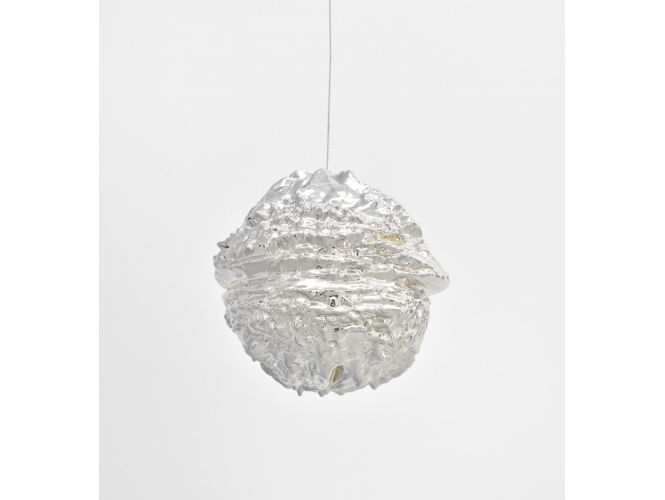 Point 4, 2019 % Plastique, peinture chromée / Plastic, chrome paint<br/>20 x 20 cm <br/>(7 7/8 x 7 7/8 in.)<br/></br>