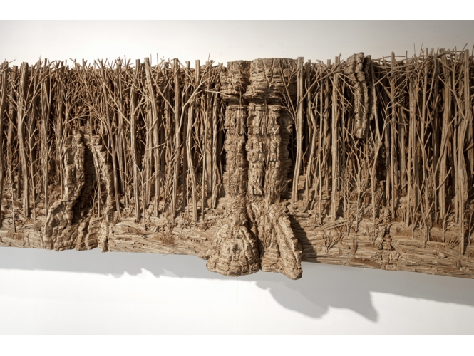 Panorama, 2019 (détail) % Bois et carton (4 éléments)<br/>/ Wood and cardboard (4 elements)<br/>89 x 630 x 28 cm  <br/>(35 x 248 x 11 in.)<br/><br/>